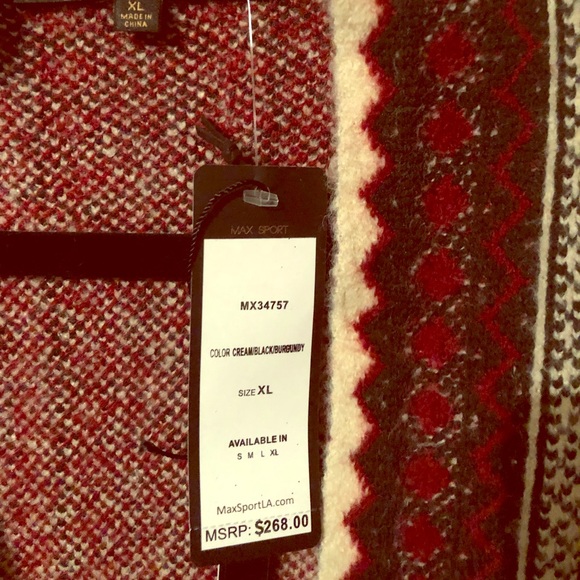 Stylish cardigan - Picture 1 of 2